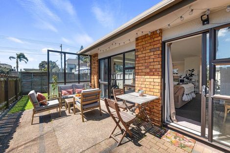 Photo of property in 128b Oceanbeach Road, Mount Maunganui, 3116