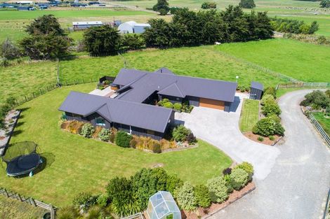 Photo of property in 407 Taonui Road, Aorangi, Feilding, 4775