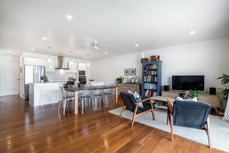 Photo of property in 3/6 The Marina, Tairua, 3508