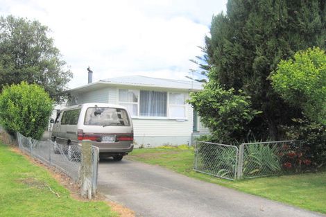 Photo of property in 10 Tairere Crescent, Rosehill, Papakura, 2113