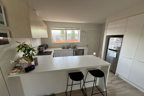 Photo of property in 2/41 Roberta Drive, Somerfield, Christchurch, 8024