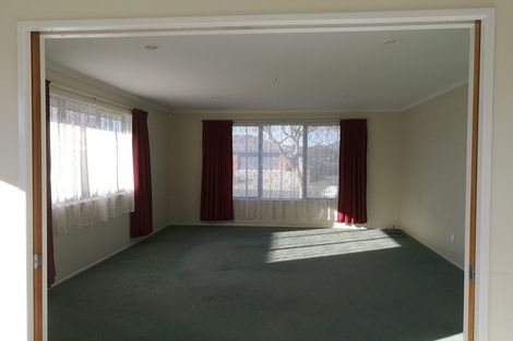 Photo of property in 3 Woodgreen Way, Hamilton East, Hamilton, 3216