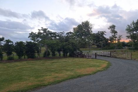 Photo of property in 752 Settlement Road, Hakaru, Wellsford, 0975