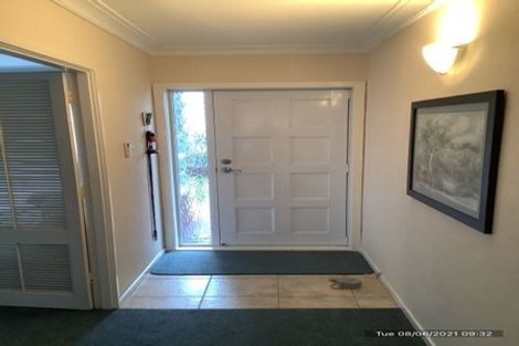 Photo of property in 40 Priestley Drive, Bucklands Beach, Auckland, 2014