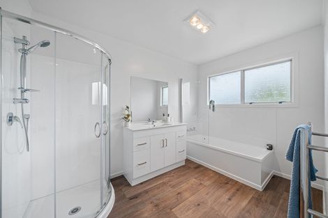 Photo of property in 244b Waiwhetu Road, Waterloo, Lower Hutt, 5011