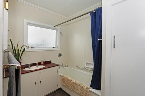 Photo of property in 31 Ihaia Road, Opunake, 4616