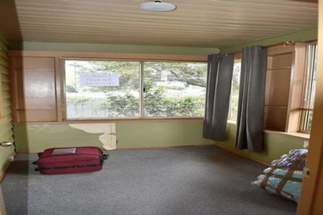 Photo of property in 1/20 Northcote Road, Takapuna, Auckland, 0622