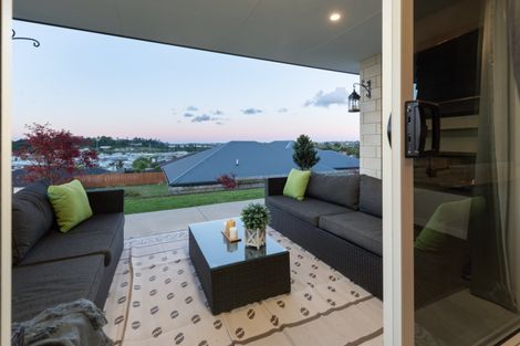 Photo of property in 25 Merlot Drive, Pyes Pa, Tauranga, 3112