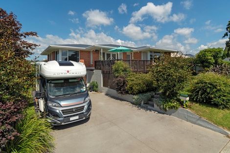 Photo of property in 40 Pemberton Crescent, Greerton, Tauranga, 3112