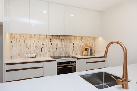 Photo of property in 42a Batt Street, West End, Palmerston North, 4410