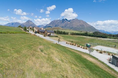 Photo of property in 46 Cunninghams Drive, Jacks Point, Queenstown, 9371