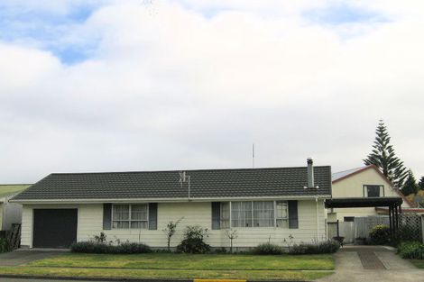 Photo of property in 16 Spriggs Crescent, Greenmeadows, Napier, 4112