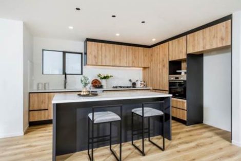 Photo of property in 1b Rimu Rise, Albany, Auckland, 0632