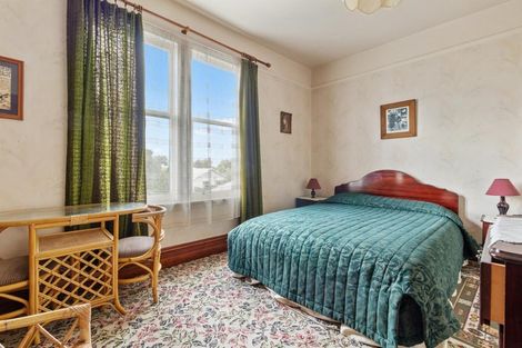 Photo of property in 100 Shearman Street, Waimate, 7924