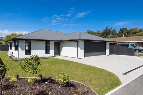 Photo of property in 8 Magnolia Lane, Mosgiel, 9024