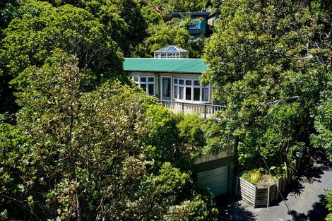 Photo of property in 13 Mahina Road, Mahina Bay, Lower Hutt, 5013