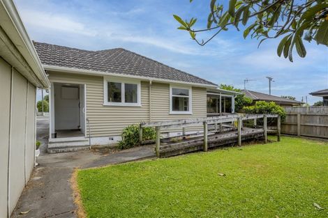 Photo of property in 154 Weraroa Road, Levin, 5510