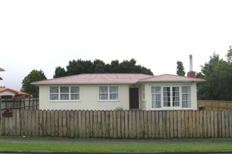 Photo of property in 77d Sturges Road, Henderson, Auckland, 0612
