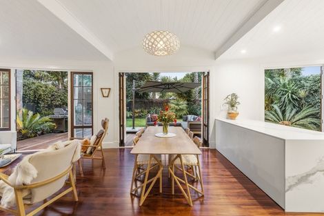 Photo of property in 9 Arawa Avenue, Devonport, Auckland, 0624