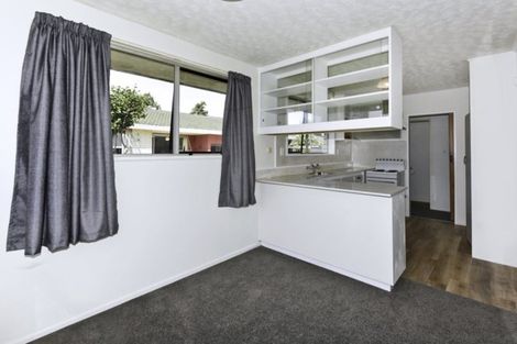 Photo of property in 2/33 Northfield Road, Casebrook, Christchurch, 8051