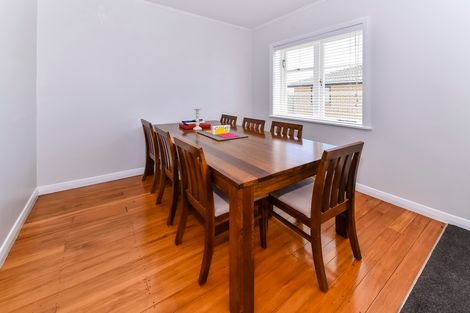 Photo of property in 80 Seddon Street, Pukekohe, 2120