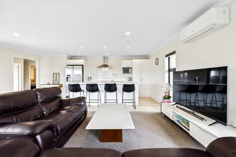 Photo of property in 14 Hua Place, Tuakau, 2121