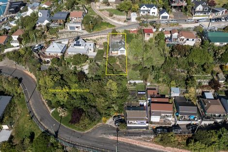 Photo of property in 12 Ticehurst Road, Lyttelton, 8082