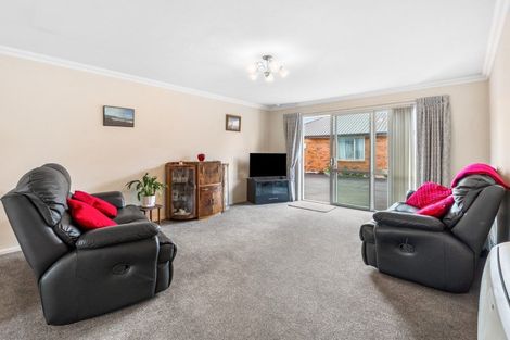 Photo of property in 5/4 Reid Avenue, Mosgiel, 9024