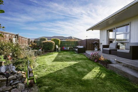 Photo of property in 20 Amberley Beach Road, Amberley, 7410