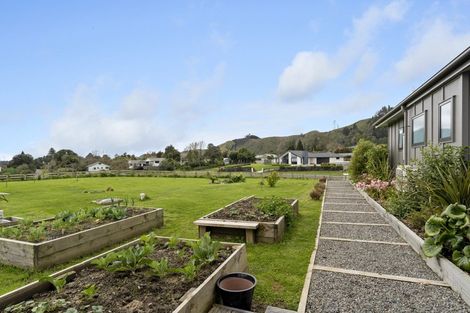 Photo of property in 4 Honoiti Ranapiri Place, Manakau, Levin, 5573