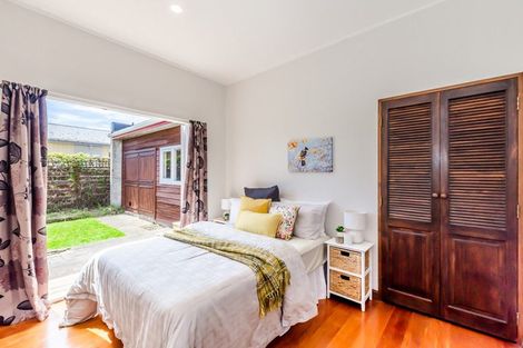 Photo of property in 57 Waimea Road, Waikanae Beach, Waikanae, 5036