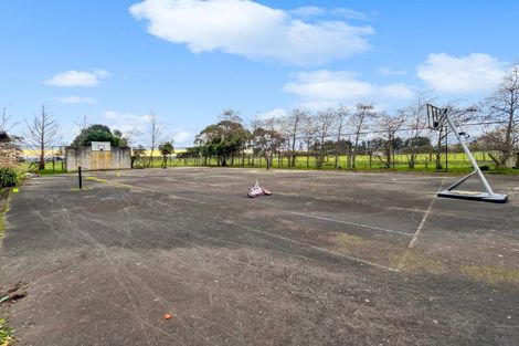 Photo of property in 181 Old Road West, Turitea, Palmerston North, 4472