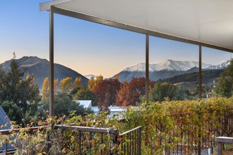 Photo of property in 95 Plantation Road, Wanaka, 9305