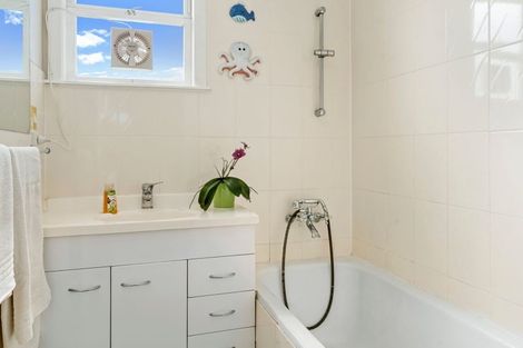 Photo of property in 75 Royal Road, Massey, Auckland, 0614