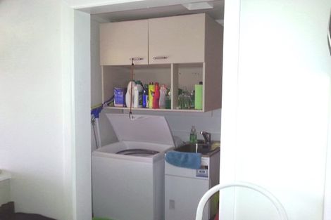 Photo of property in 1/30 Cresta Avenue, Beach Haven, Auckland, 0626