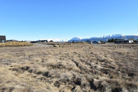 Photo of property in 10 Tussock Crescent, Twizel, 7901