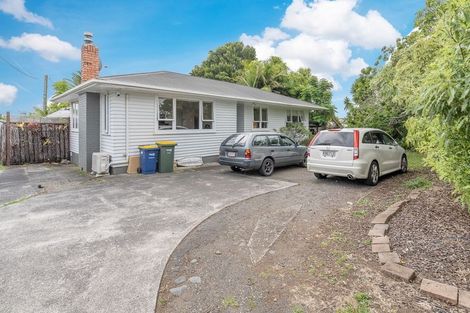 Photo of property in 106 Lincoln Road, Henderson, Auckland, 0610