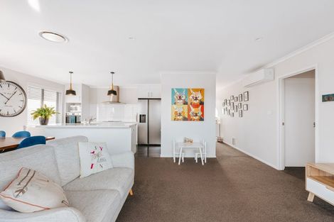 Photo of property in 14 Ridge Drive, Omokoroa, 3114