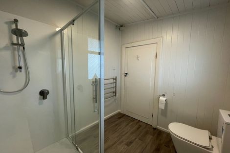 Photo of property in 28 Division Street, Riccarton, Christchurch, 8041