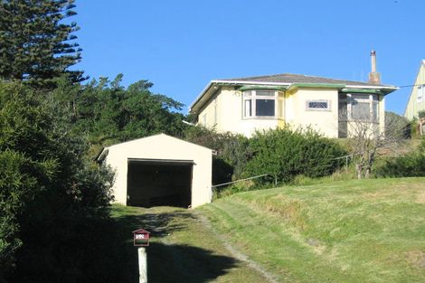 Photo of property in 52 Ngaio Street, Otaki Beach, Otaki, 5512