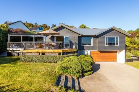 Photo of property in 20 Botanical Heights Drive, Waipahihi, Taupo, 3330