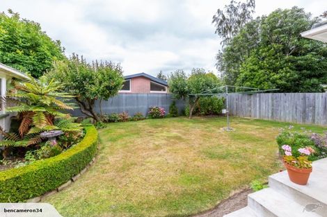 Photo of property in 7 Ardmore Place, Bishopdale, Christchurch, 8053