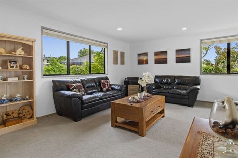 Photo of property in 49 Discovery Avenue, Welcome Bay, Tauranga, 3112