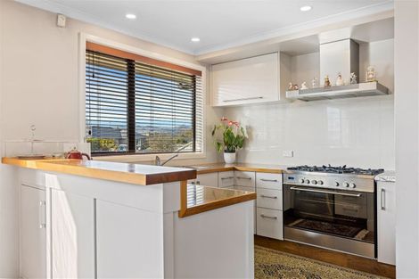 Photo of property in 23 Aileen Place, Upper Riccarton, Christchurch, 8041