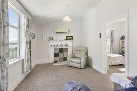 Photo of property in 66 Peel Street, Westport, 7825