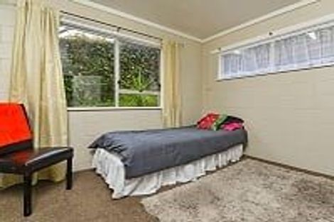 Photo of property in 15 Glencourt Place, Glenfield, Auckland, 0629