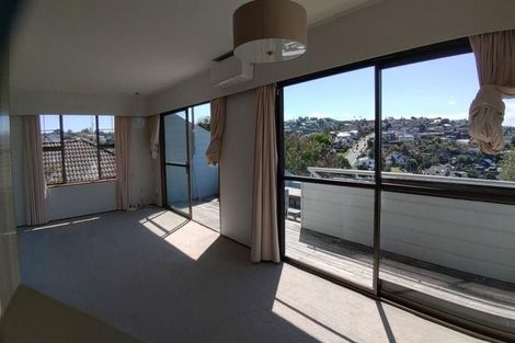 Photo of property in 1/37 Rangitoto Terrace, Milford, Auckland, 0620