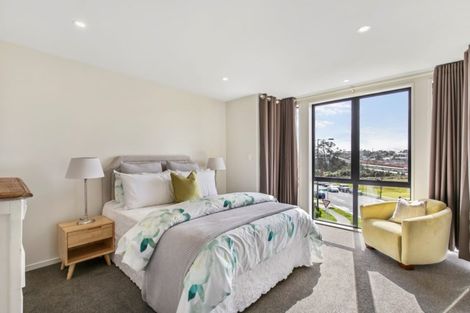 Photo of property in 2 Tihema Lane, Westgate, Auckland, 0614