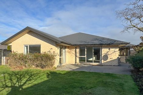 Photo of property in 21 Dunsford Close, Halswell, Christchurch, 8025