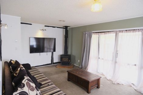 Photo of property in 14 Anna Place, Hilltop, Taupo, 3330